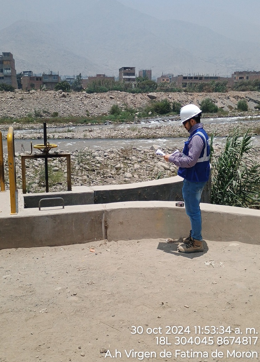 Identifying weirs